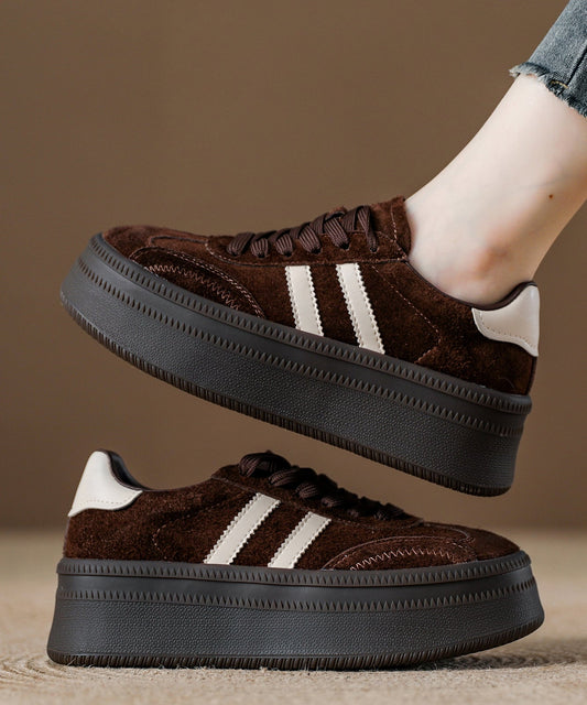 Zapatos planos de plataforma con cordones y ante rojo de moda