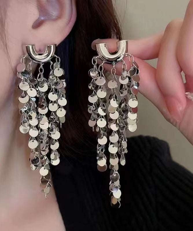 Pendientes colgantes con borlas de lentejuelas y aleación de metal y seda de moda