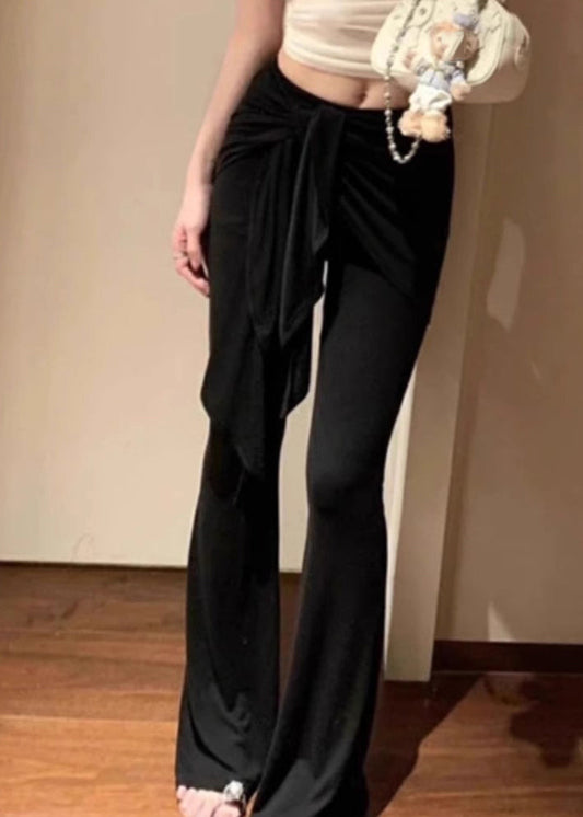 Feine marineblaue Leggings mit hohem Bund, Bindegürtel und ausgestelltem Bein