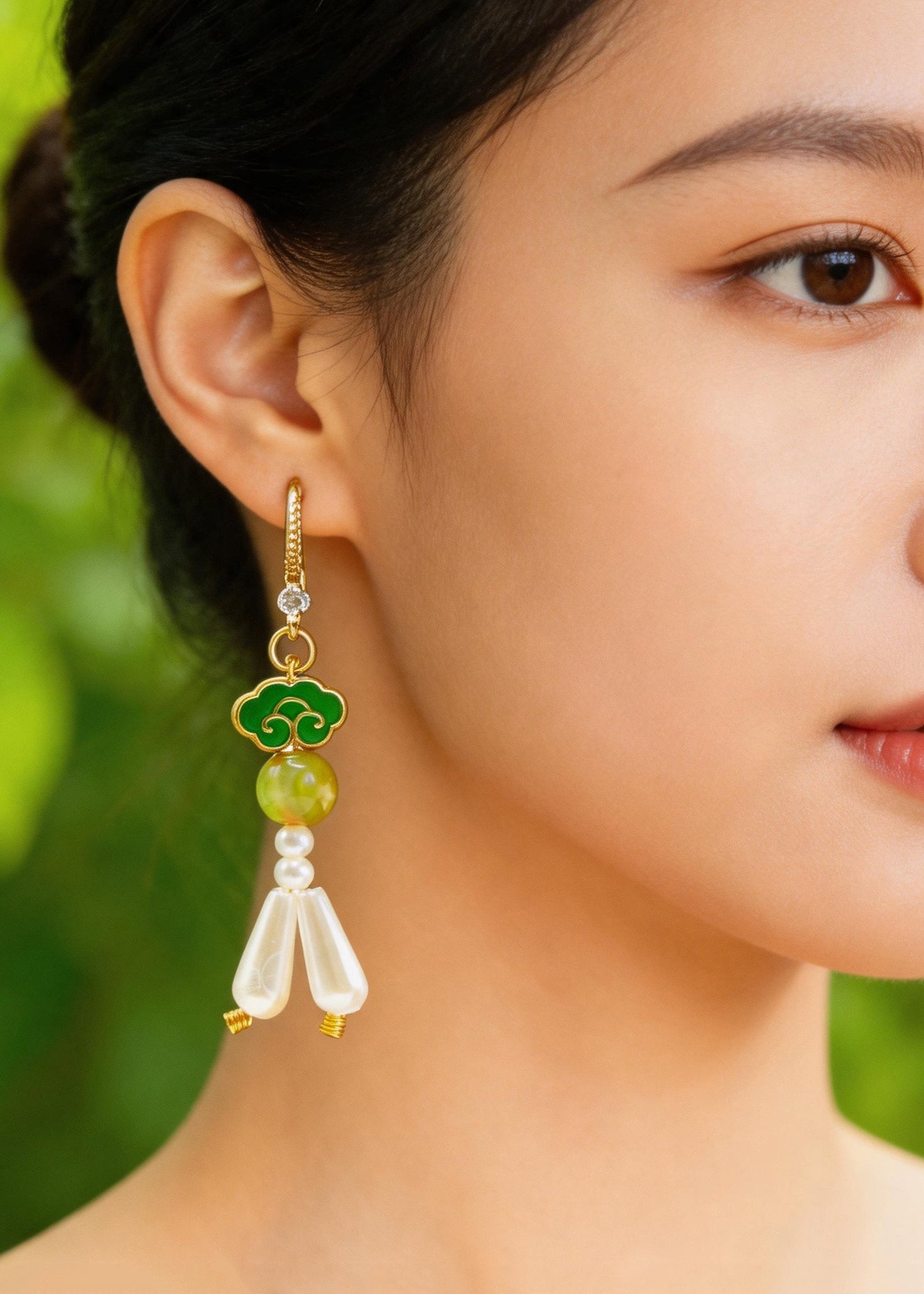 Fine White Pearl Ethnic Style Drop Earrings