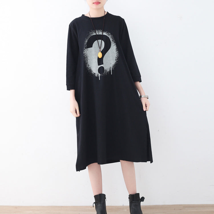 Feine schwarze Alphabet-Baumwollkaftane, trendiges, seitlich offenes Kleid in Übergröße, neue kurze Kaftane