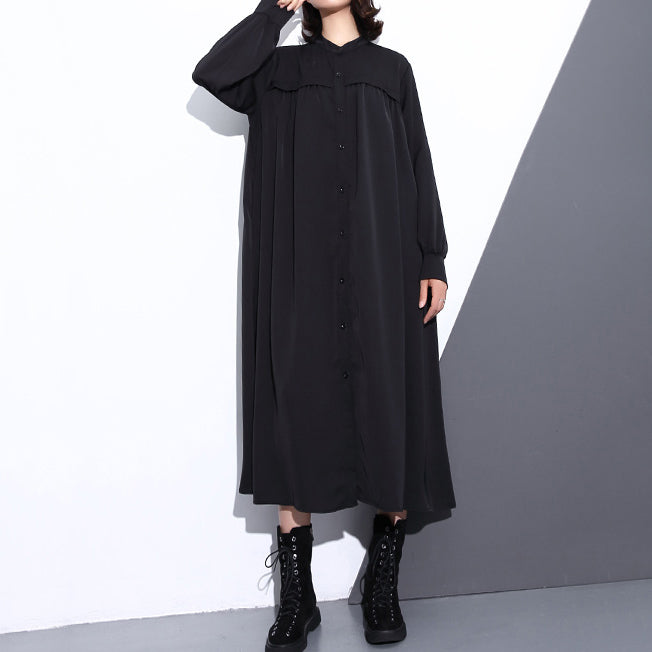Feines schwarzes langes Kleid aus Seiden-Baumwollmischung, übergroßer Stehkragen, Reisekleid, Vintage-Taschen, Cinched-Kleider