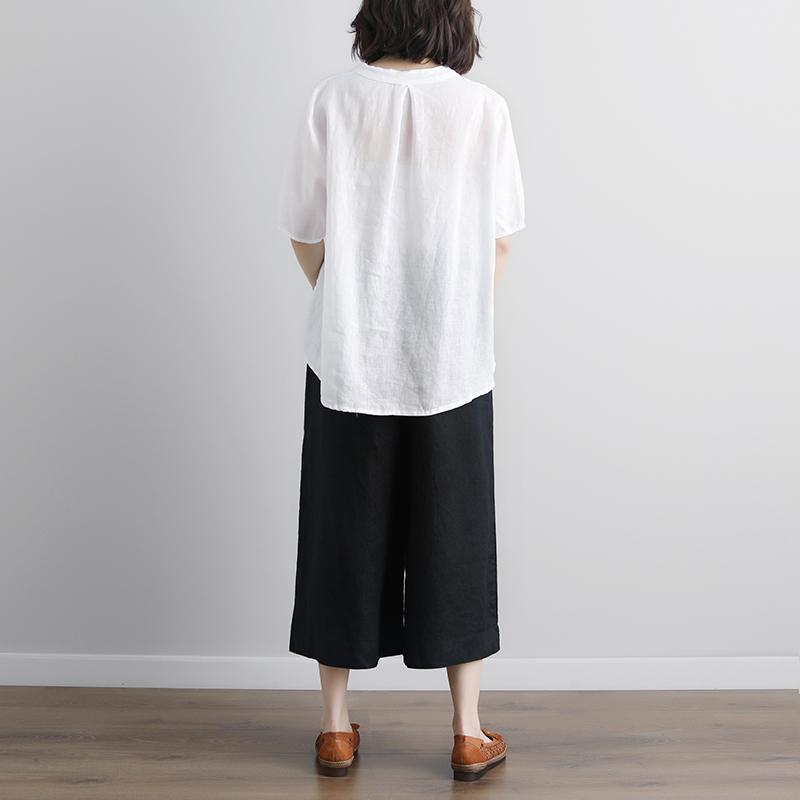 Feine Bluse aus reinem Leinen, trendige Plus-Size-Oberteile im Retro-Stil mit kurzen Ärmeln und Stickereien