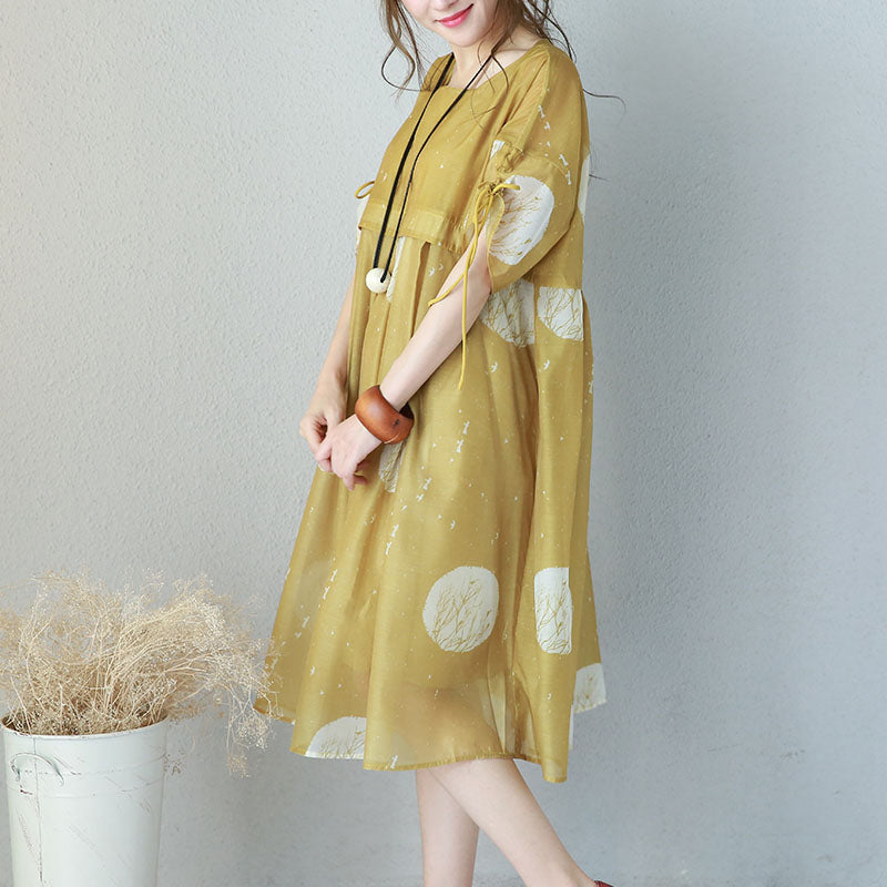 Chiffonkleider mit feinen gelben Drucken, übergroßes Kleid mit hoher Taille, elegante Kleider mit Kordelzugärmeln