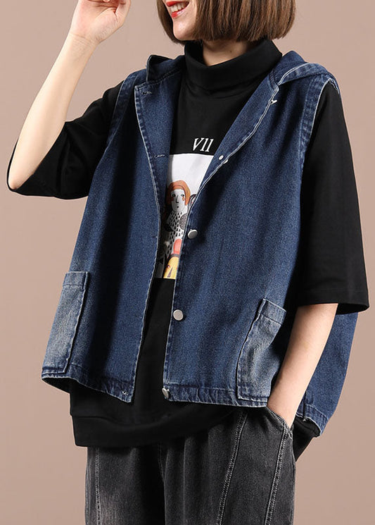 Taillierte blaue Weste mit Kapuze und Taschen