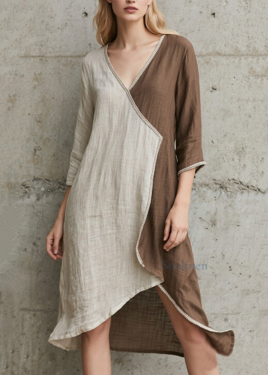 Figurbetontes, farblich abgesetztes, asymmetrisches Patchwork-Baumwollkleid mit Armbandärmeln