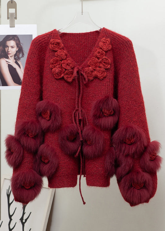 Beige Strickmantel mit floralem Muster, Schnürung und Fuchsfell-Patchwork-Design für den Winter