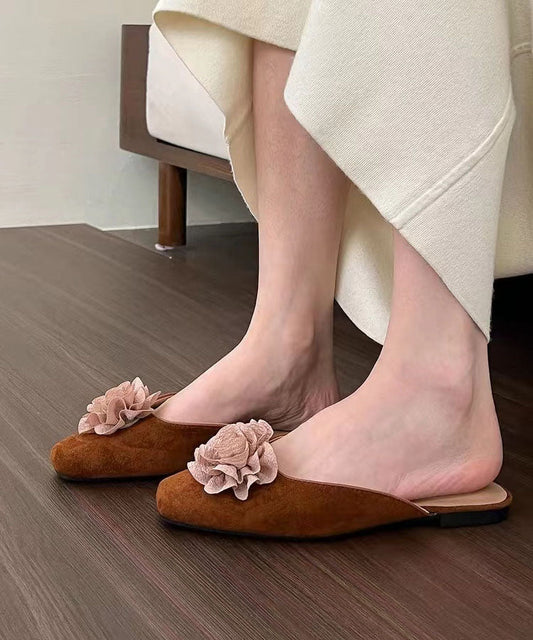 Vielseitige, bequeme Sandalen mit apricotfarbenem Blumenmuster in French-Optik