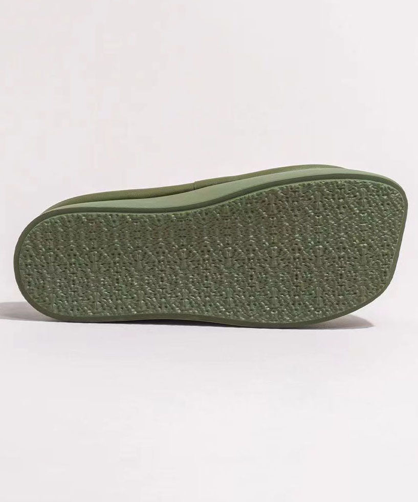 Grüne, bequeme Plateau-Sandalen aus Kunstleder mit Spleiß