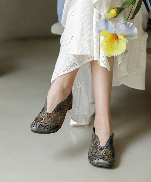 Graue Schuhe für Plattfüße, Rindsleder, einfache geprägte, ausgehöhlte Schuhe für Plattfüße