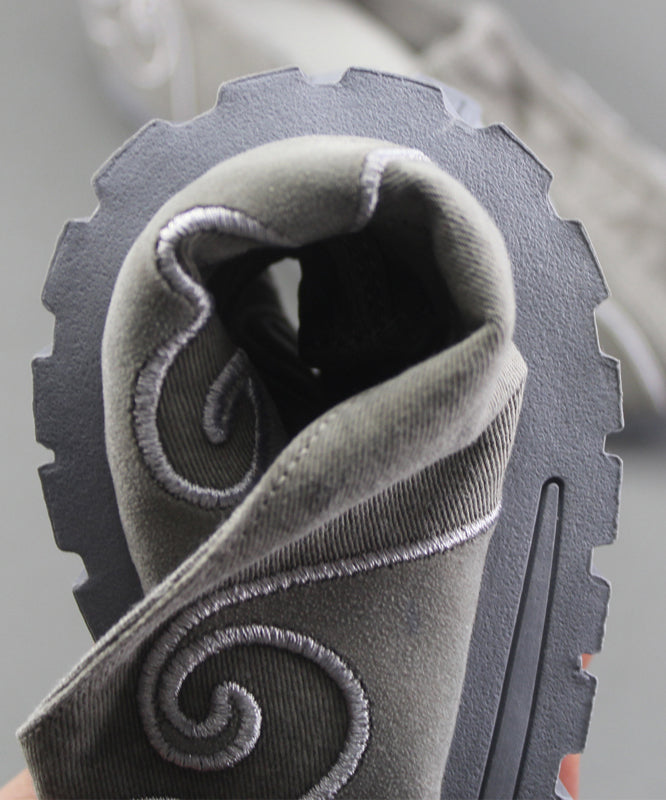 Graue Schuhe für Plattfüße für Männer, Baumwollstoff, stilvolle bestickte Flats