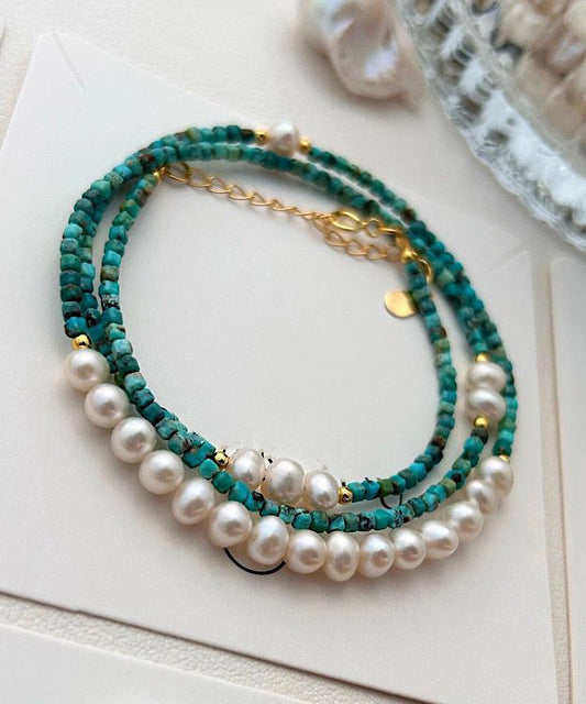 Handgemachte grüne Patchwork-Halskette aus Sterlingsilber mit überzogener türkisfarbener Perle und abgestuften Perlen