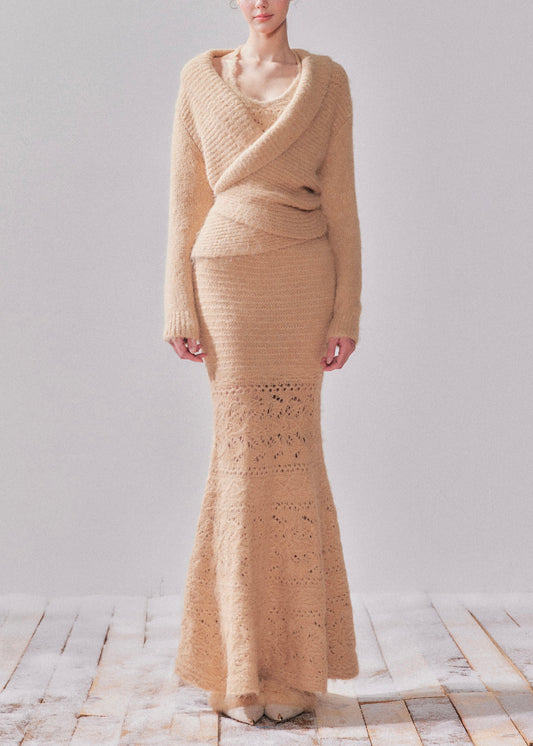 Conjunto de dos piezas de cárdigan de punto de algodón calado color caqui hecho a mano y vestido largo de cola de pez para primavera.