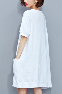 Handgemachte weiße Baumwolltunika Plus Size Muster O Halstaschen oversized Sommerkleider