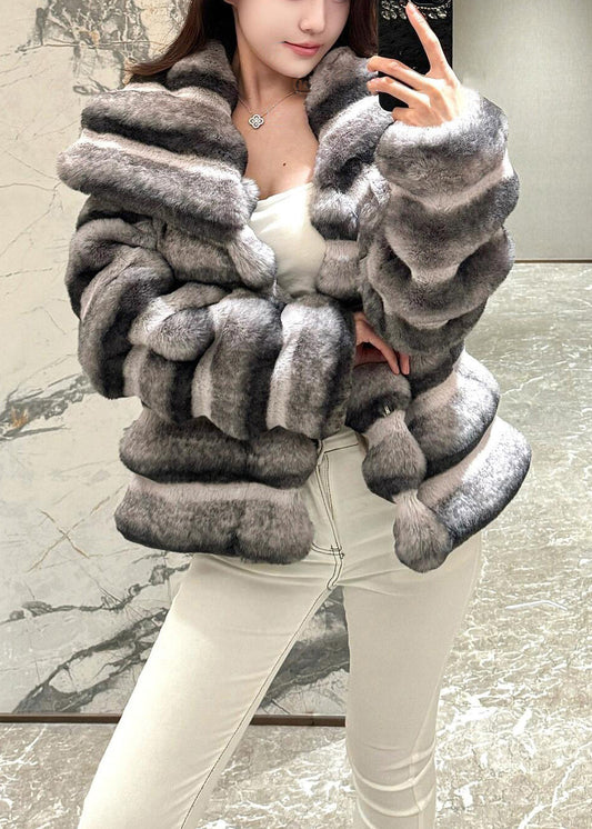 Abrigos de piel y cuero a rayas con cuello Peter Pan italiano para invierno