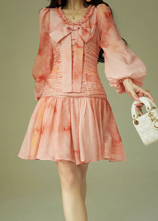 Vestido italiano de algodón con efecto tie-dye, volantes, lazo arrugado y mangas abullonadas