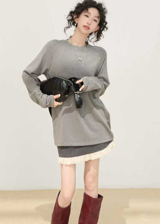 Camisa holgada de algodón gris con cuello redondo y efecto tie-dye para primavera