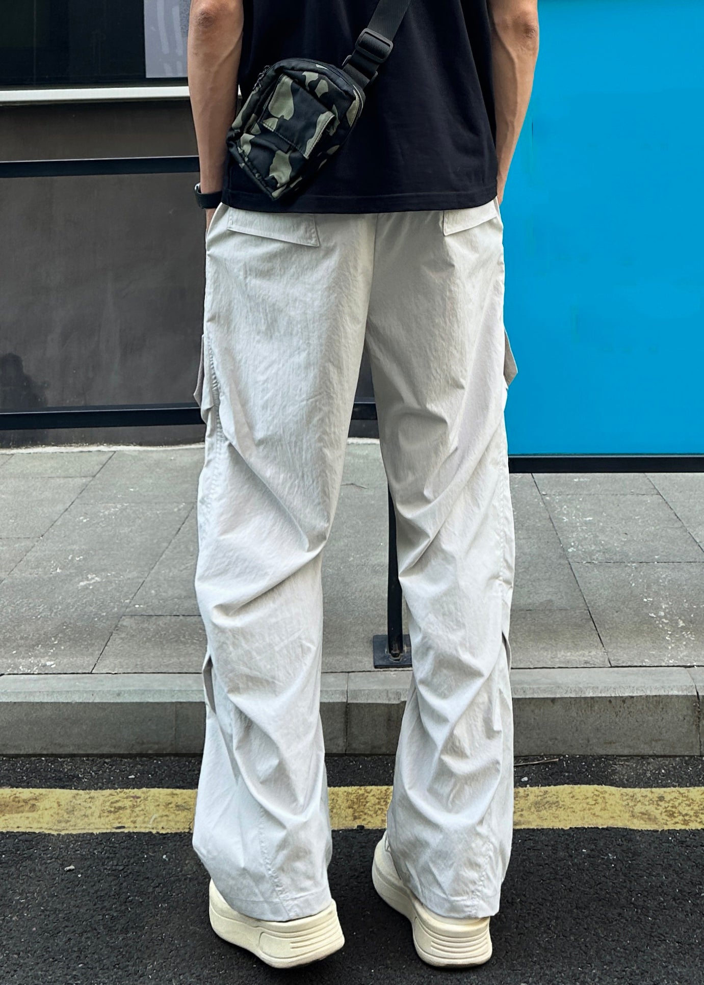 Loose Light Grey Pockets Elastic Waist Cotton Men Pants Summer