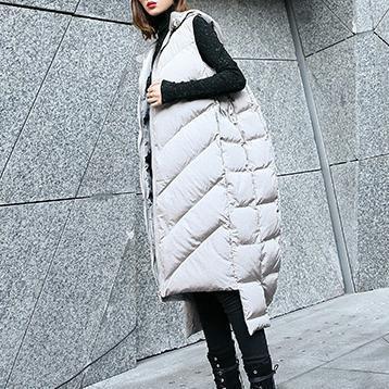 Luxus graue Daunenjacke lässiger Steppmantel mit Kapuze und Reißverschluss für Damen Ärmellose Oberbekleidung
