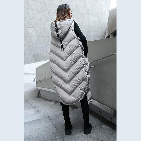 Luxus graue Daunenjacke lässiger Steppmantel mit Kapuze und Reißverschluss für Damen Ärmellose Oberbekleidung