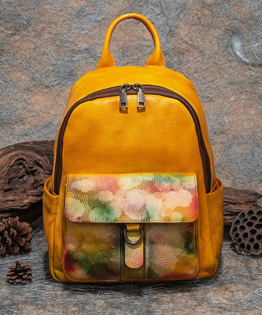 Moderner Rucksack aus Kalbsleder mit blauem Aufdruck