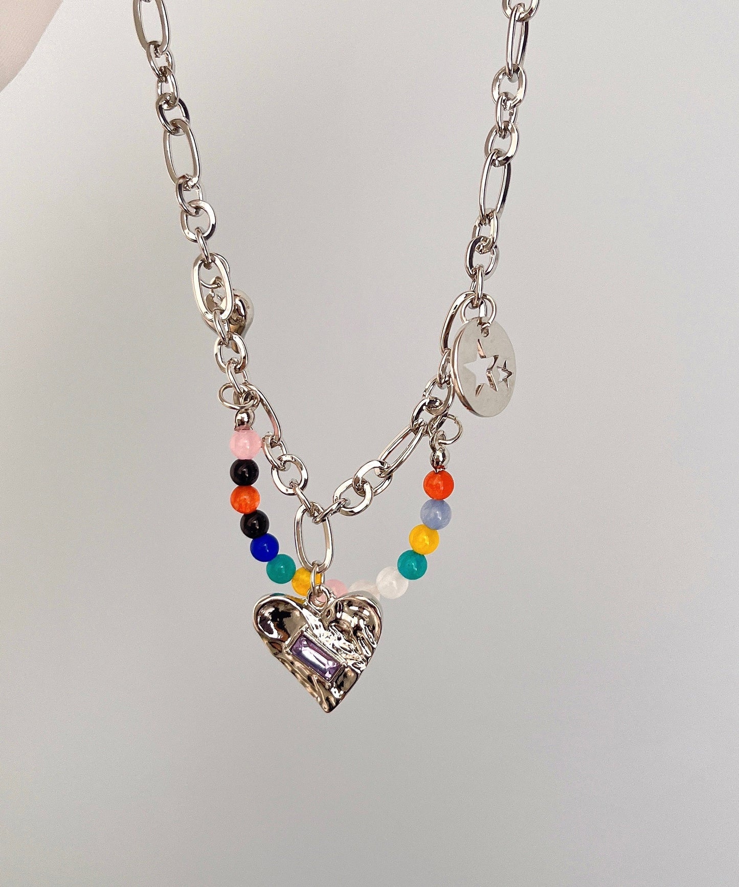 Collar con colgante de borla de estrella con cuentas de amor de acero inoxidable de seda moderno