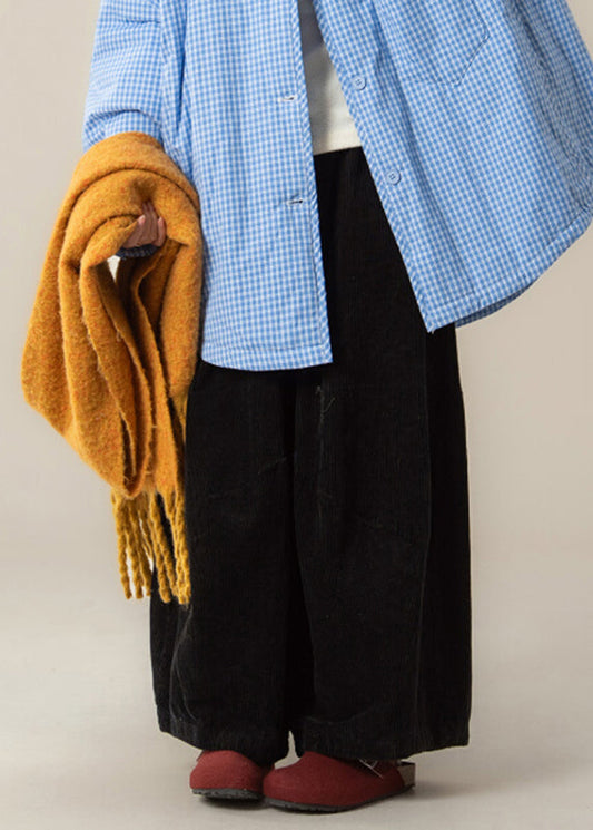 Naturfarbene schwarze Cordhose mit hohem Bund und weitem Bein für den Frühling