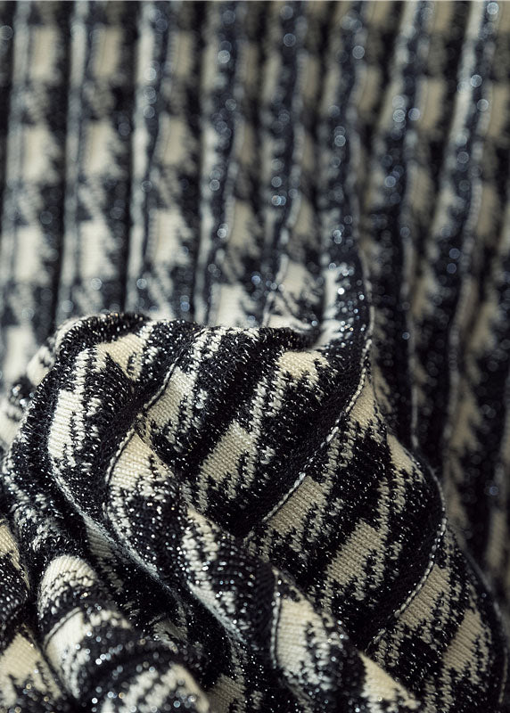 Natürlicher schwarzer karierter Strick-Faltenrock Frühling