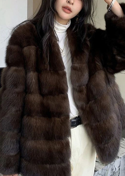 Nuevo abrigo de piel y cuello en V morado con bolsillos para invierno