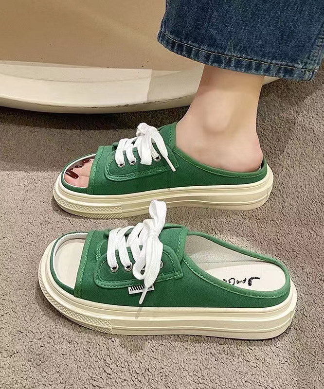 Neue, stilvolle grüne Canvas-Sandalen zum Schnüren für den Sommer