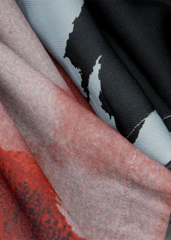 Neues Sommerkleid aus Baumwolle und Leinen mit Spaghettiträgern