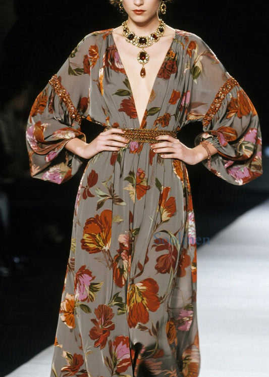 Neues langes Baumwollkleid in Übergröße mit V-Ausschnitt und Print für den Frühling