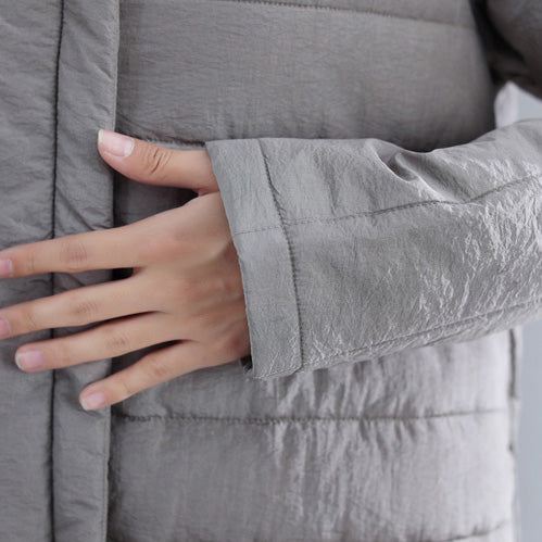 Neu Graue Parkas Locker sitzende O-Ausschnitt Schneejacken Elegante chinesische Knopf Winter-Outwear