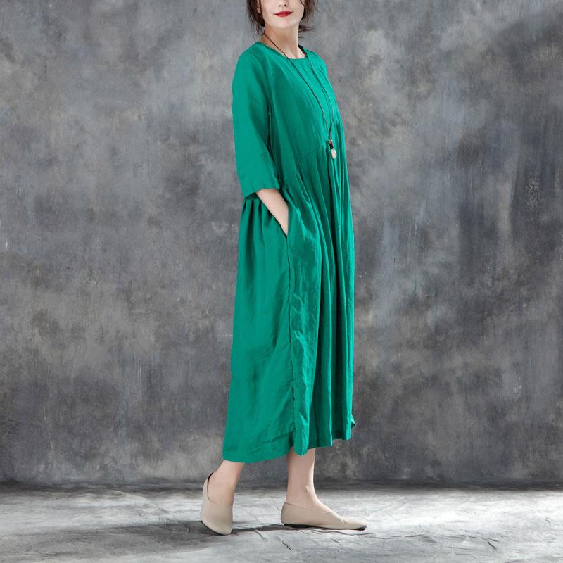Neues langes Leinenkleid Locker sitzendes Leinen Rundhals Dreiviertelärmel Grünes Plisseekleid