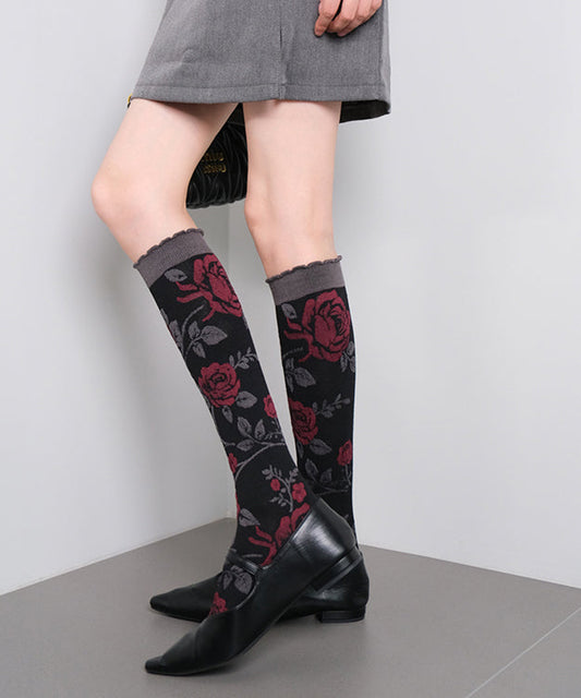 Calcetines por encima de la pantorrilla de algodón jacquard con diseño original de rosas negras