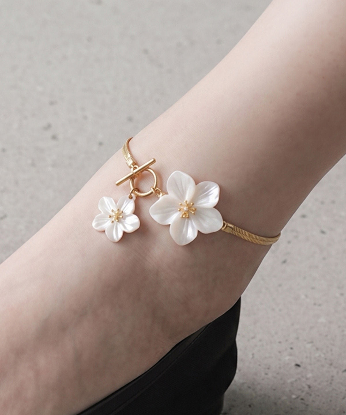Original Design White Copper Alloy Floral Anklets