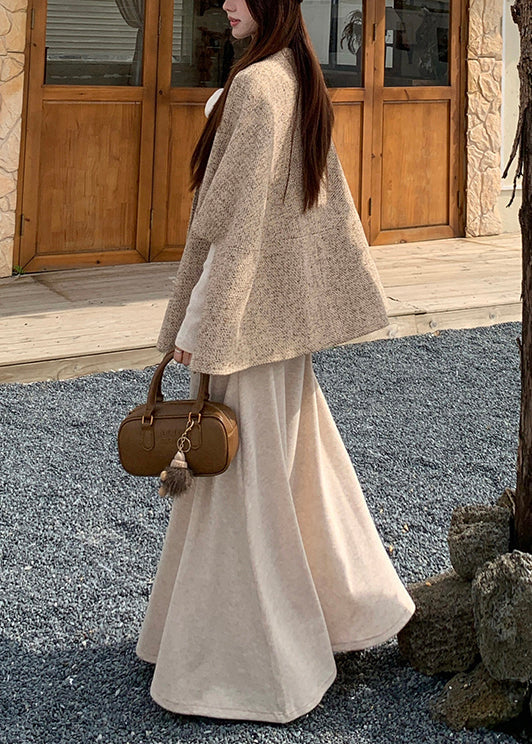 Original Haferflockenfarbener Cape-Mantel und Kleid aus Baumwolle, zweiteiliges Set für den Frühling