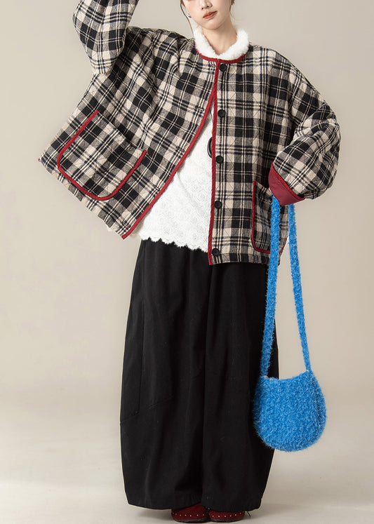 Zweiteiliges Set aus kariertem, schwarzem Mantel und Hose mit Rundhalsausschnitt und Taschen, Baumwollfüllung, Winter