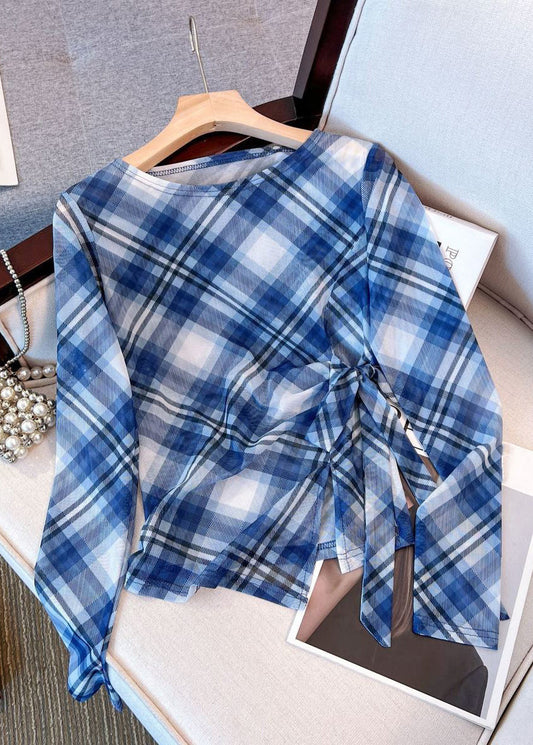 Camisas de tul con abertura lateral y cordones azules a cuadros