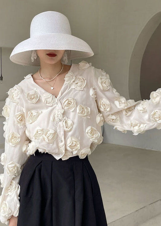 Plus Size Schöne weiße V-Ausschnitt Blumenhemden Frühling