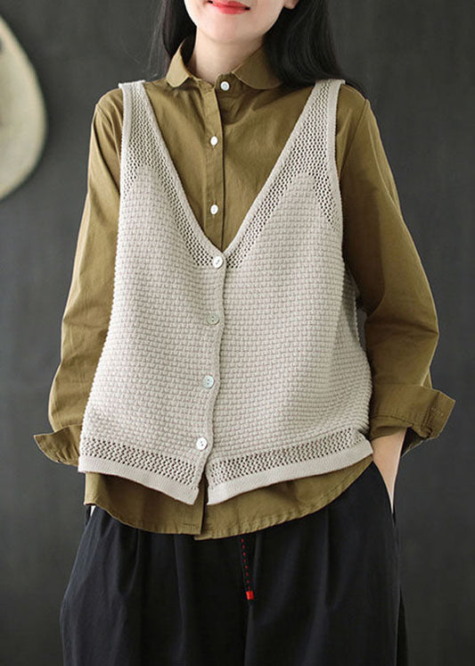 Blaue Herbst-Strickweste mit V-Ausschnitt und Knöpfen in Übergröße