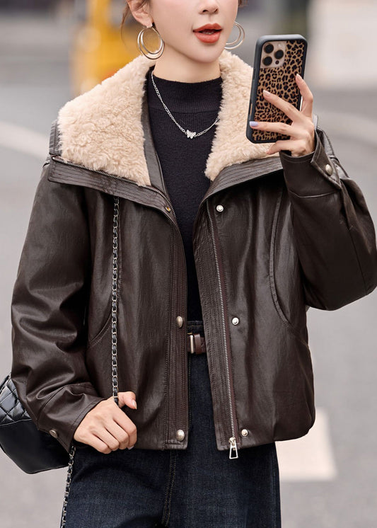 Abrigos de piel sintética con plumón de pato extragrande y cuello de piel de color chocolate de talla grande para invierno.