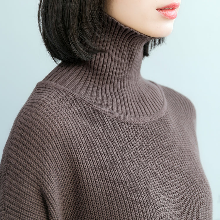 Pullover Sweater Outfits Street Style High Neck schwarz Fuzzy Strickmode