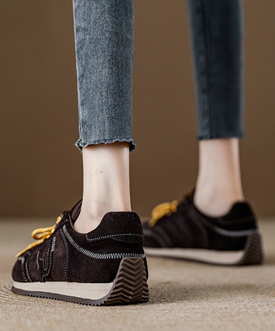 Zapatos planos casuales de ante con plataforma y cordones rojos