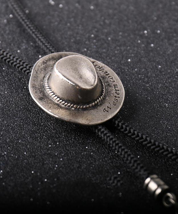 Retro-Halskette aus handgestrickter Seide