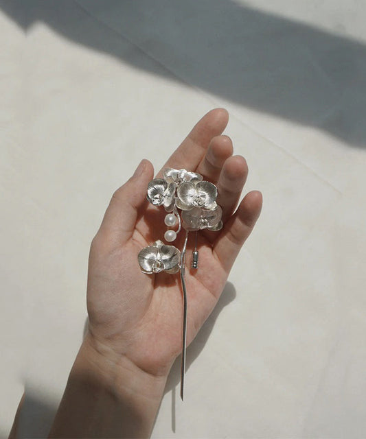 Retro-Broschen aus Seide und Sterlingsilber mit Schmetterlings- und Orchideenmotiv