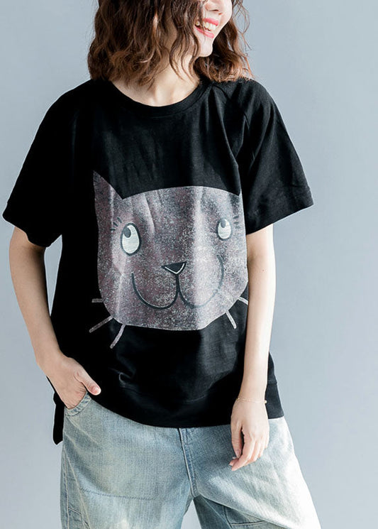 Einfaches schwarzes Kurzarm-Baumwolltop mit Tiermuster