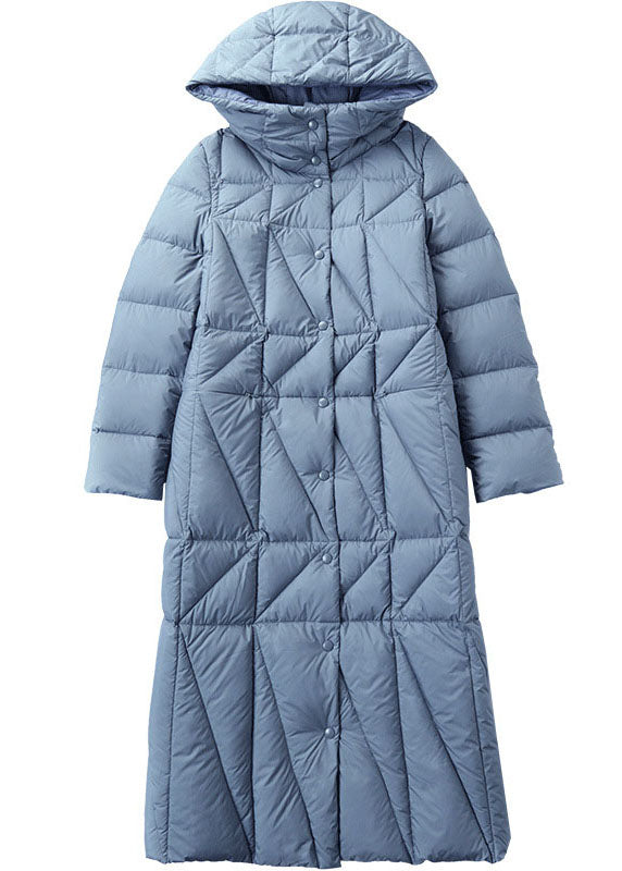 Schlichte blaue Daunenjacke mit Knopftaschen und schmaler Passform