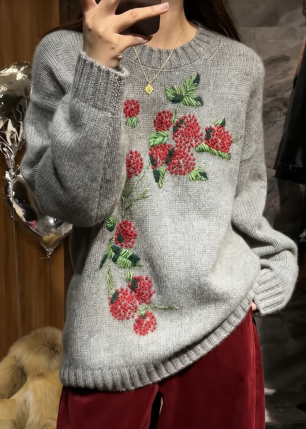 Suéteres de punto bordados con cuello redondo gris estilo primavera