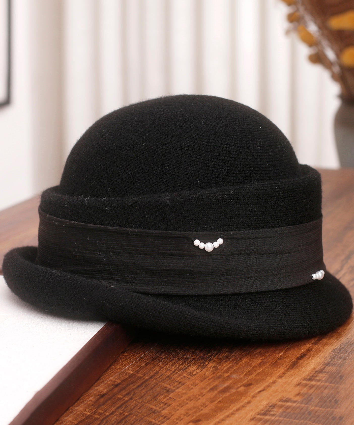 Stylish Beige Pearl Woolen Bucket Hat